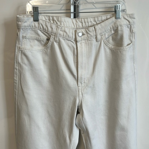 H&M Relaxed Wide Leg High Waist White Denim Jeans, Size 14 - Picture 6 of 11